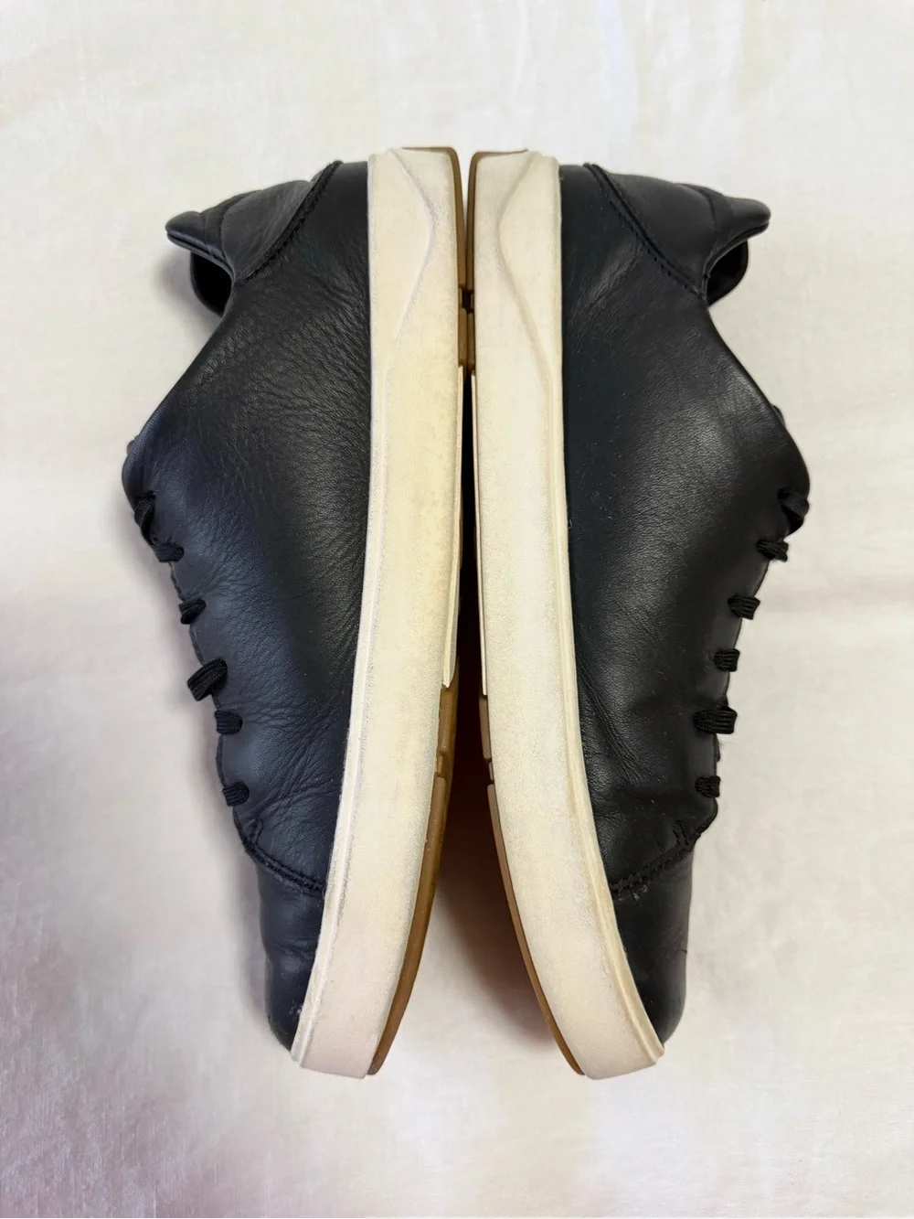 Olukai | Men’s 9 EU 42 | Black Leather Lae'Ahi Li 'ILI  Sneakers Drop In Heel